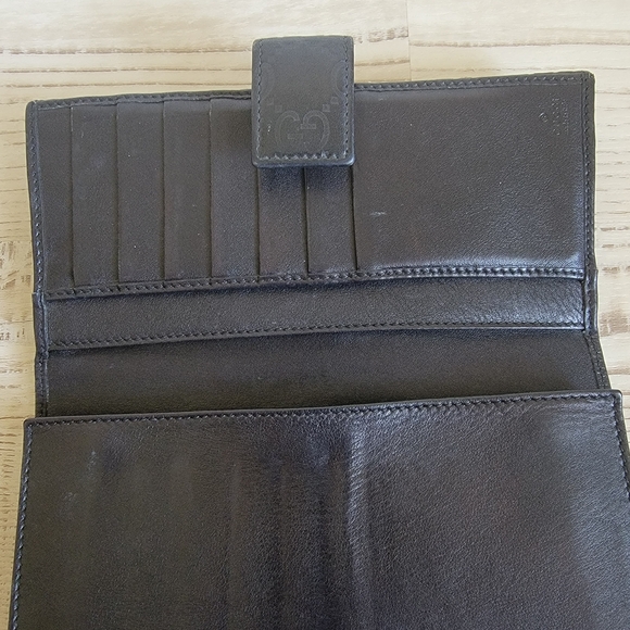 Authentic Gucci Black Guccissima Long Leather Wallet - Picture 3 of 9